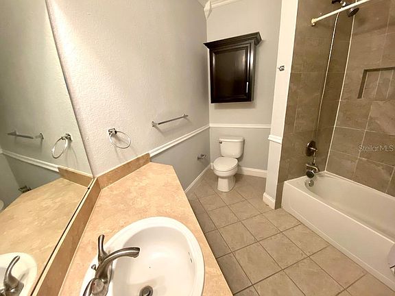 4th image of 6153 Metrowest Blvd Unit 107
