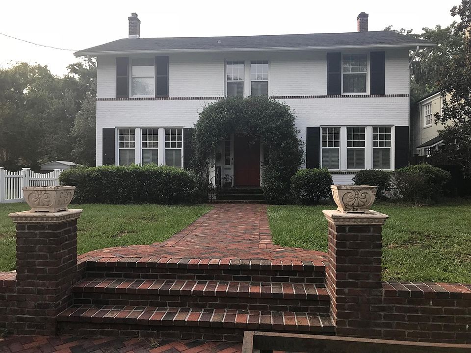 1st image of 3728 Hedrick St