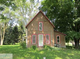 7907 N Fremont St, Eureka, MI 48833