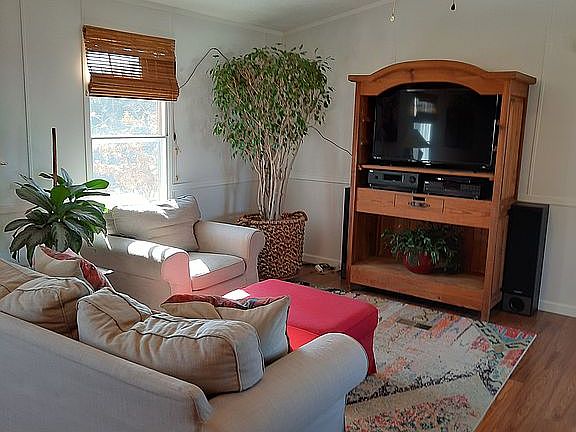 3rd image of 4606 54th St
