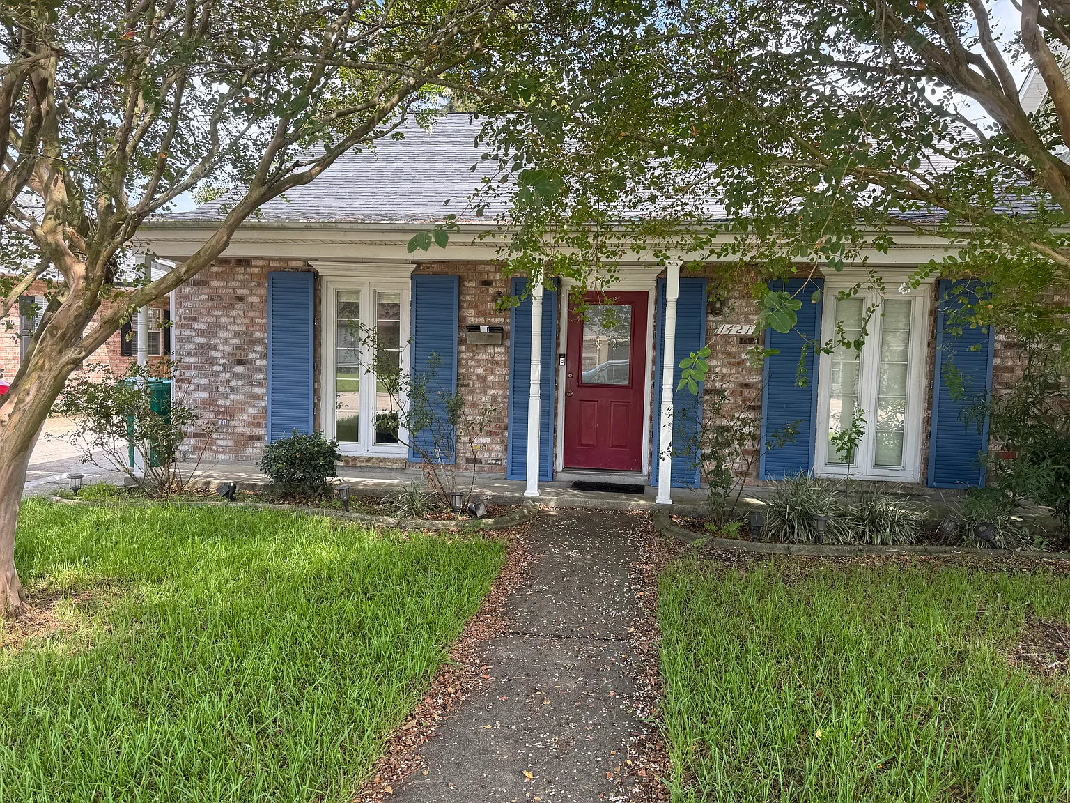 3 bed, 1480 sqft, $2,200 — Photo 2