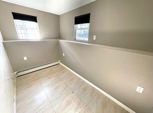 217-04 64th Ave #1, Oakland Gardens, NY 11364
