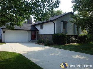 4636 E Forest Dr SE, Kentwood, MI 49546