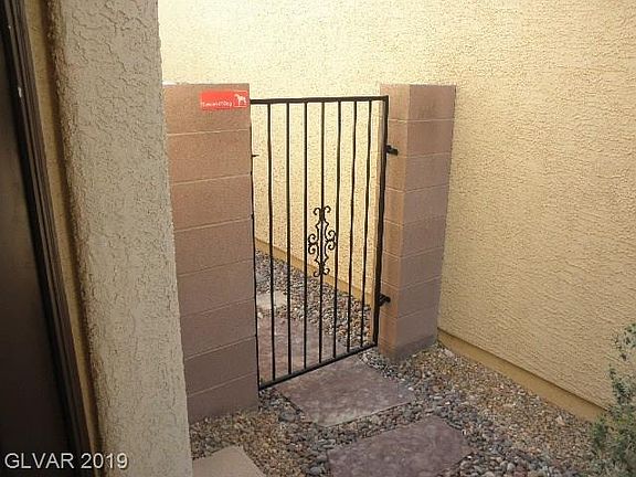 5th image of 9304 Night Mesa St