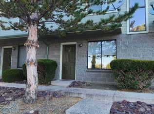 6315 N Saint Nicholas Cir, Flagstaff, AZ 86004