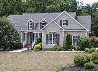 10 S Silver View Ln, Greer, SC 29651