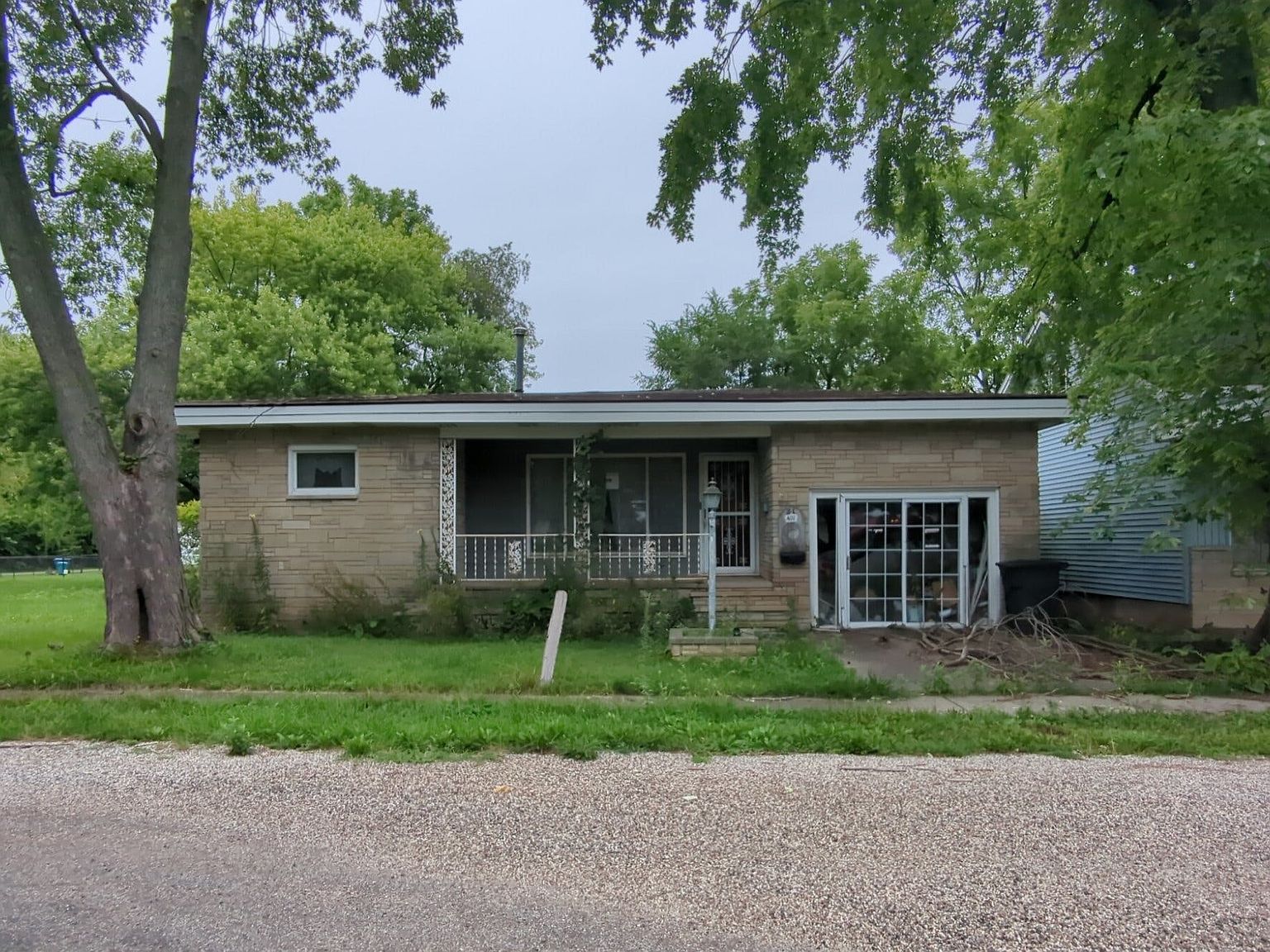 401 Jules St, Westville, IL 61883 Zillow