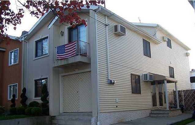 1st image of 370 Grantwood Ave
