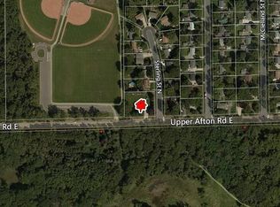2511 Upper Afton Rd E, Maplewood, MN 55119