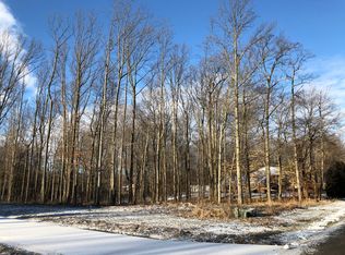 McConnell Rd, Hermitage, PA 16148