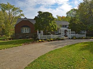 3213 Dover Center Rd, Westlake, OH 44145