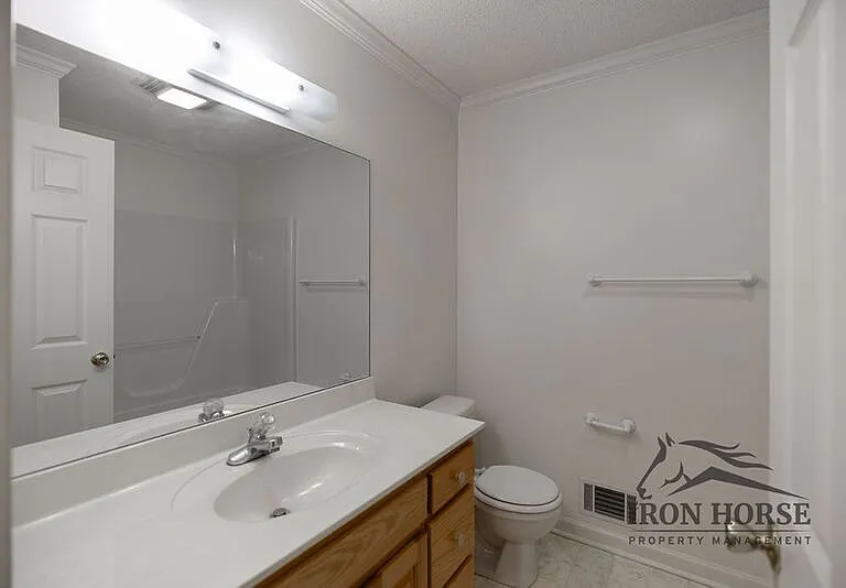 8671 Macon Hwy — Photo 21