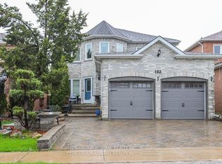 132 Larratt Ln, Richmond Hill, ON L4C 0E6