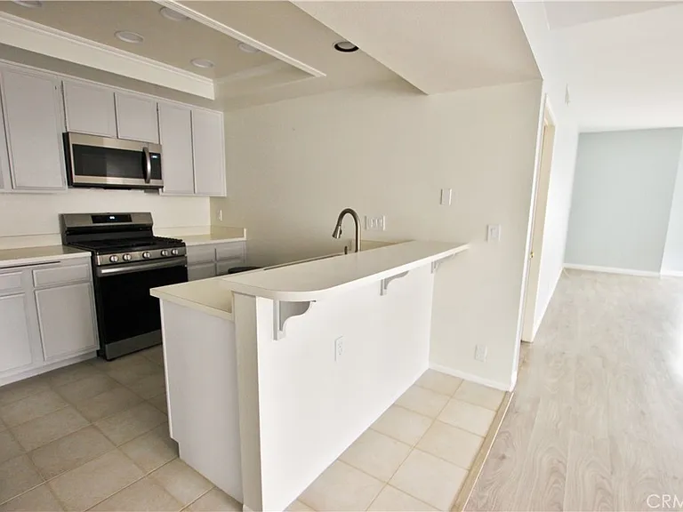 141 Greenfield — Photo 22