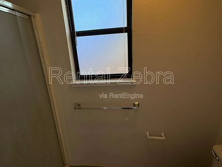 3090 W Queens Cir — Photo 7
