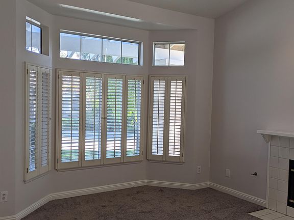 3rd image of 27147 Sanford Way