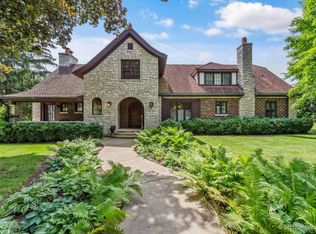 251 Briargate Rd, Cary, IL 60013