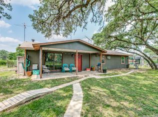 490 Big Leaf Rd, San Antonio, TX 78264