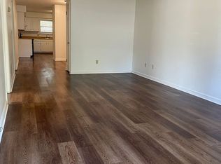 113 W Bankhead St #205, New Albany, MS 38652