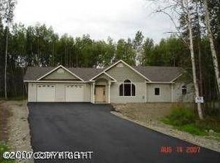 3040 S Heritage Farm Rd, Wasilla, AK 99654