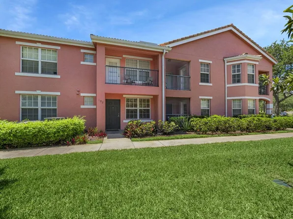 138 SW Peacock Boulevard #20-102, Port St Lucie, FL 34986