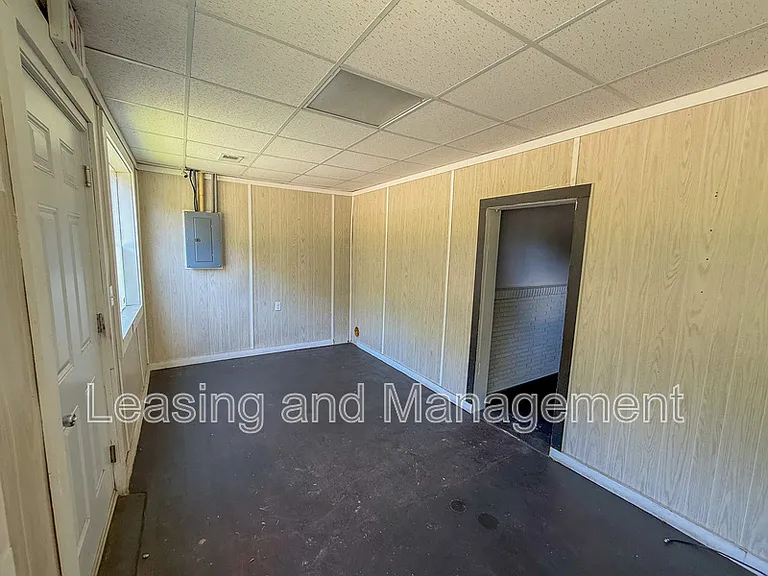 839 W Richardson Ave — Photo 7