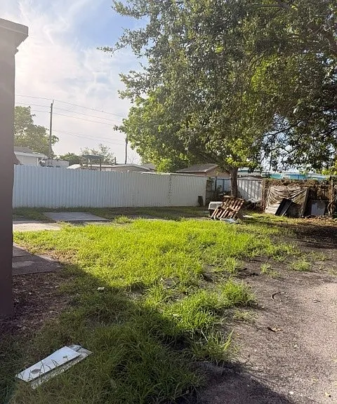 3020 NW 66th St — Photo 8