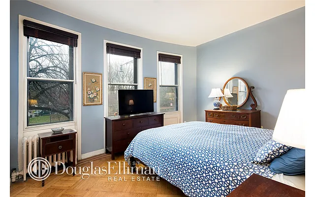 Sold by Douglas Elliman | media 9