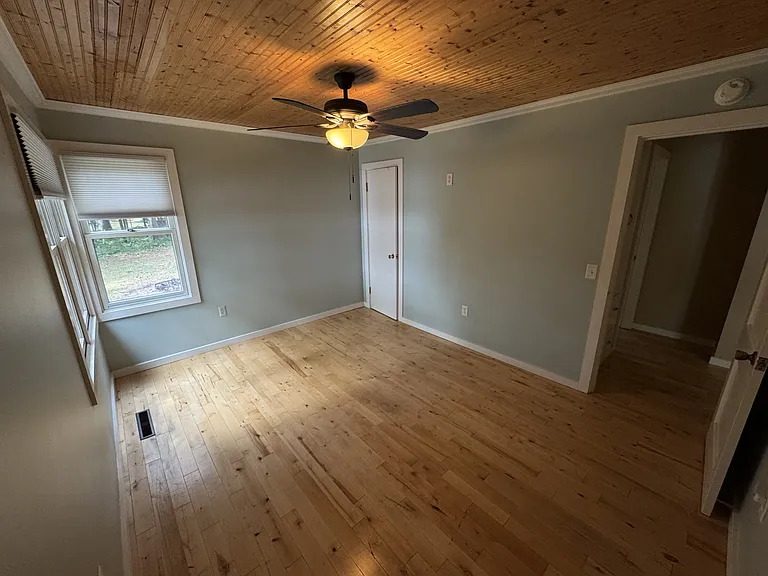 10519 Curtis Lake Ln — Photo 21