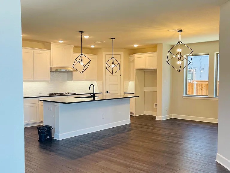 9028 Winding Creek Dr — Photo 1