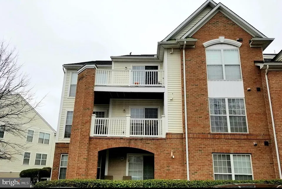 2502 Driftwood Ct #2A