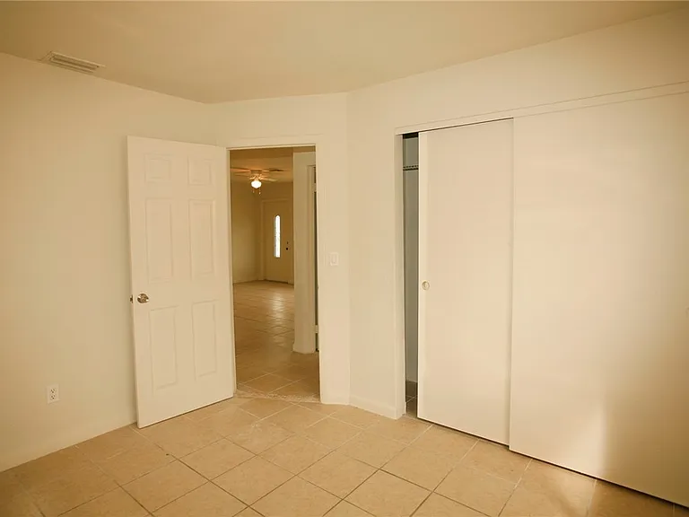 122 Gordon Ave S — Photo 10