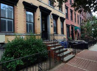 919 Park Ave APT 3L, Hoboken, NJ 07030