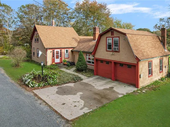 11 Briggs Rd, Foster, RI 02825