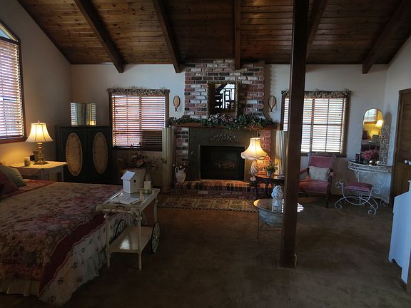 5th image of 26505 Placer Ln