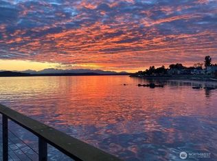 3717 Beach Dr SW APT 117, Seattle, WA 98116