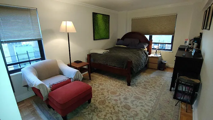 Rented by Weichert Manhattan Midtown | media 13