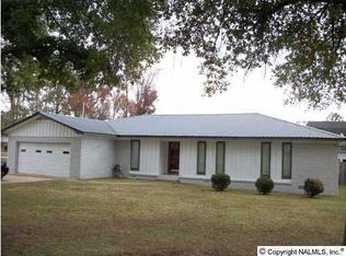 41 Short St, Trinity, AL 35673