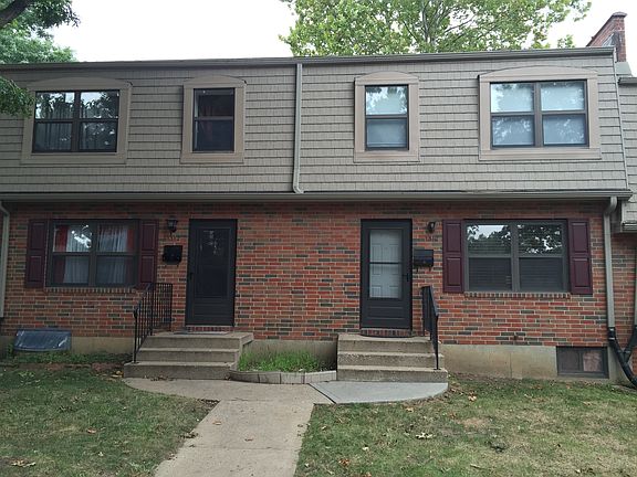 3rd image of 1311 Baker Dr