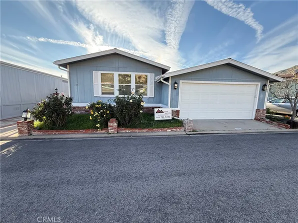 15455 Glenoaks Blvd Space 226, Sylmar, CA 91342