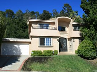 3112 Dona Clara Pl, Studio City, CA 91604