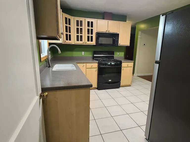 2101 Pickett St — Photo 15