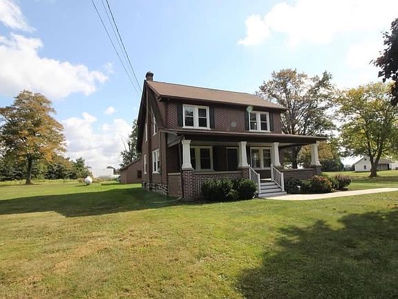 2nd image of 479 Allentown Rd