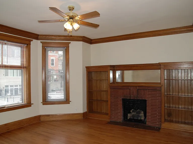 2920 N. Burling — Photo 10