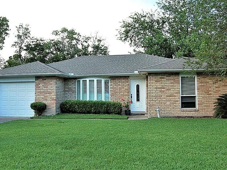 509 Avondale Ln — Photo 16