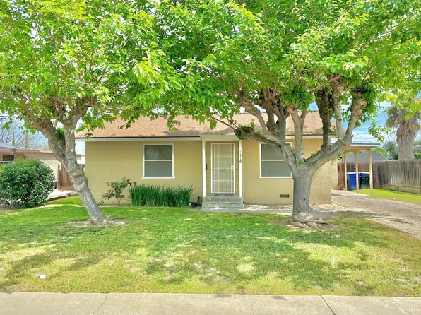 1319 N Richmond Ave, Hanford, CA 93230