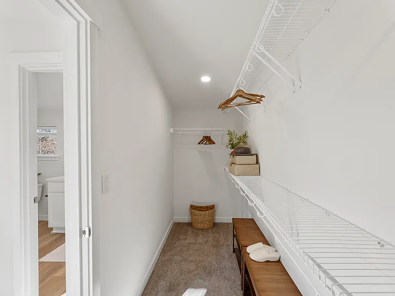 1846 127th Ave NE #B2 — Photo 30