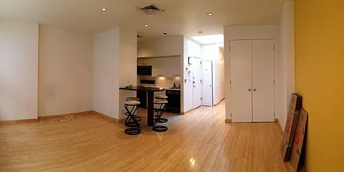 Rented by Moises Farhart, LREB