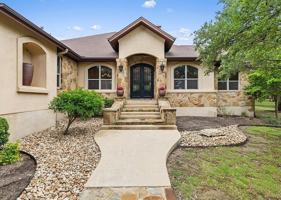 1st image of 100 Portafino Ln