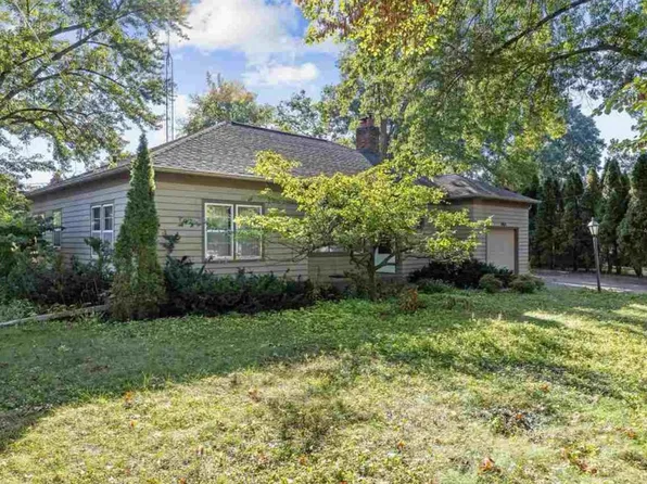 404 Oakland Ave, Iowa City, IA 52240